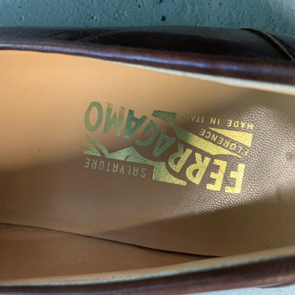 NEVER WORN VINTAGE Salvatore Ferragamo Firenze main image 4